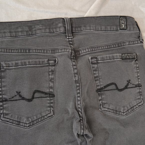 7 For All Mankind Skinny Jean - Size 26 - Picture 7 of 9